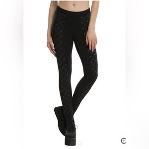 Hot topic front lace up black leggings size XL
